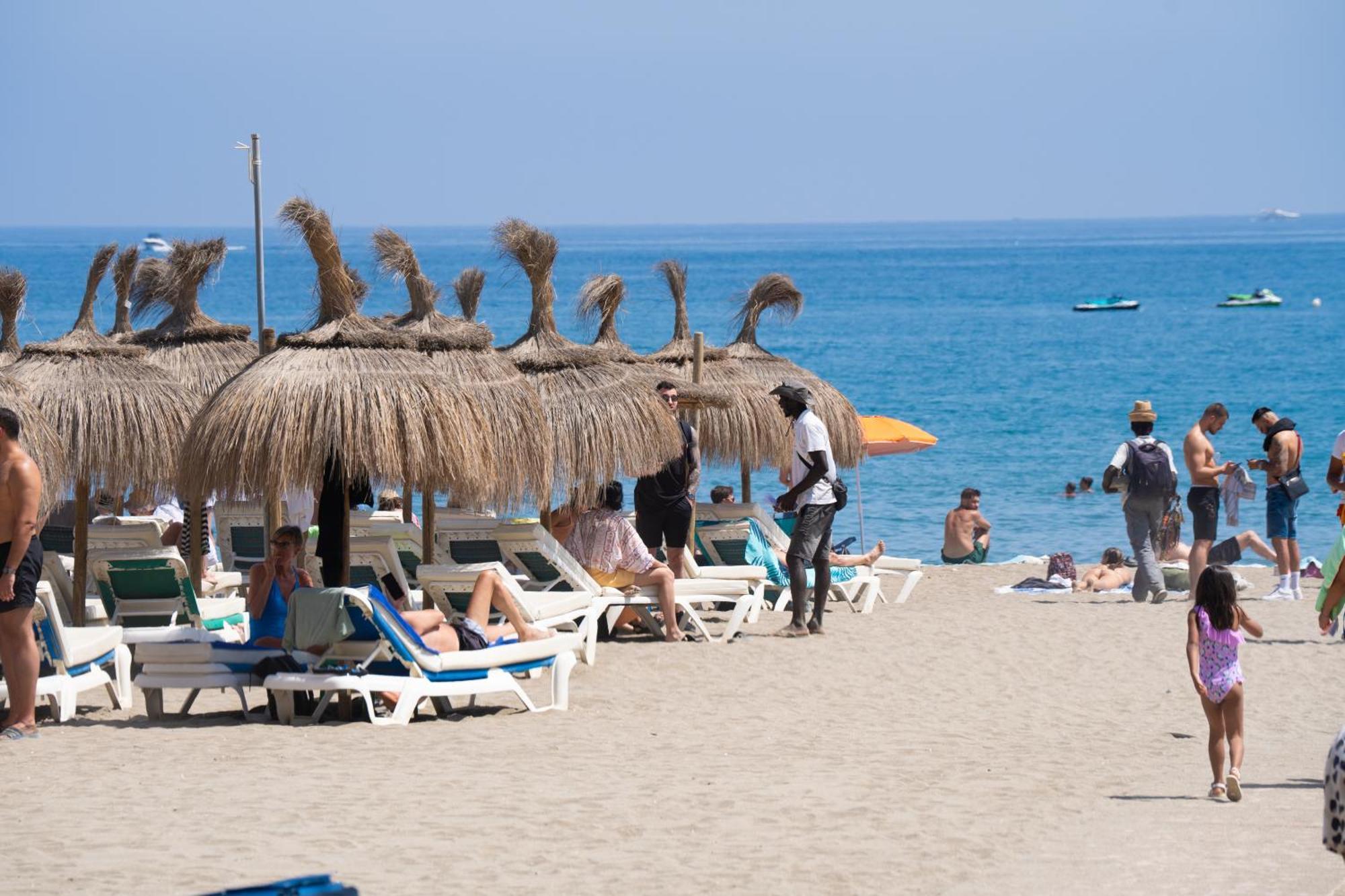 Oasis Sun Beach Costa Del Sol エステポナ エクステリア 写真